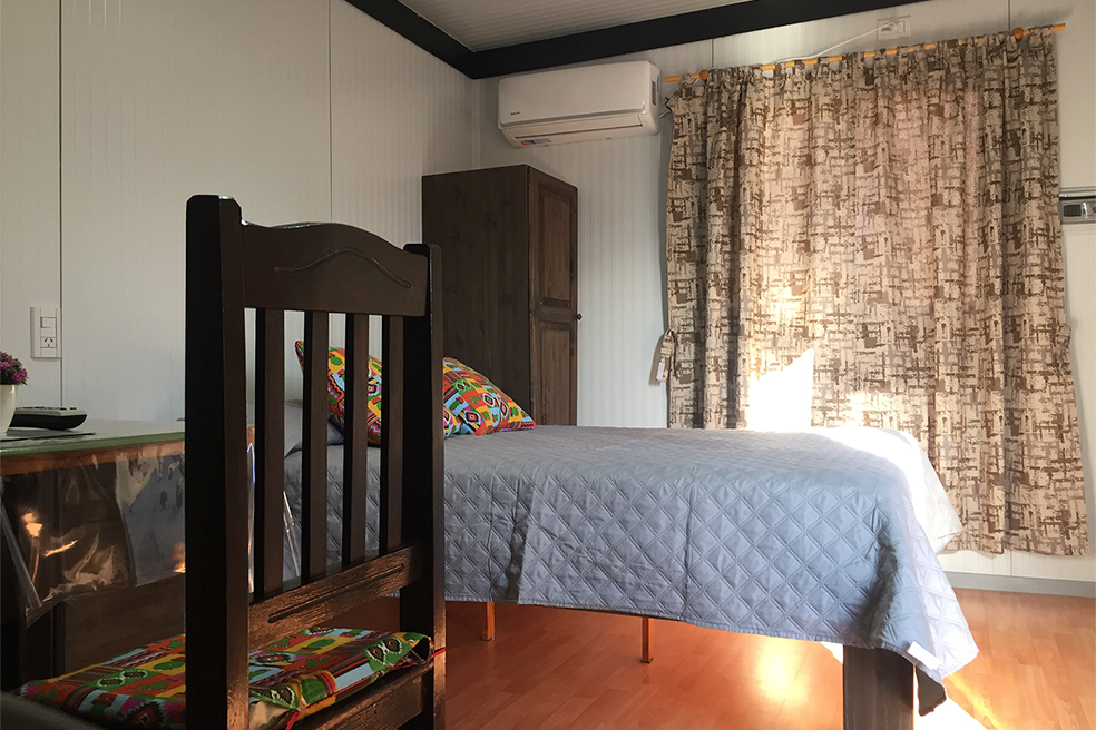 Cabaña con baño y kitchenette